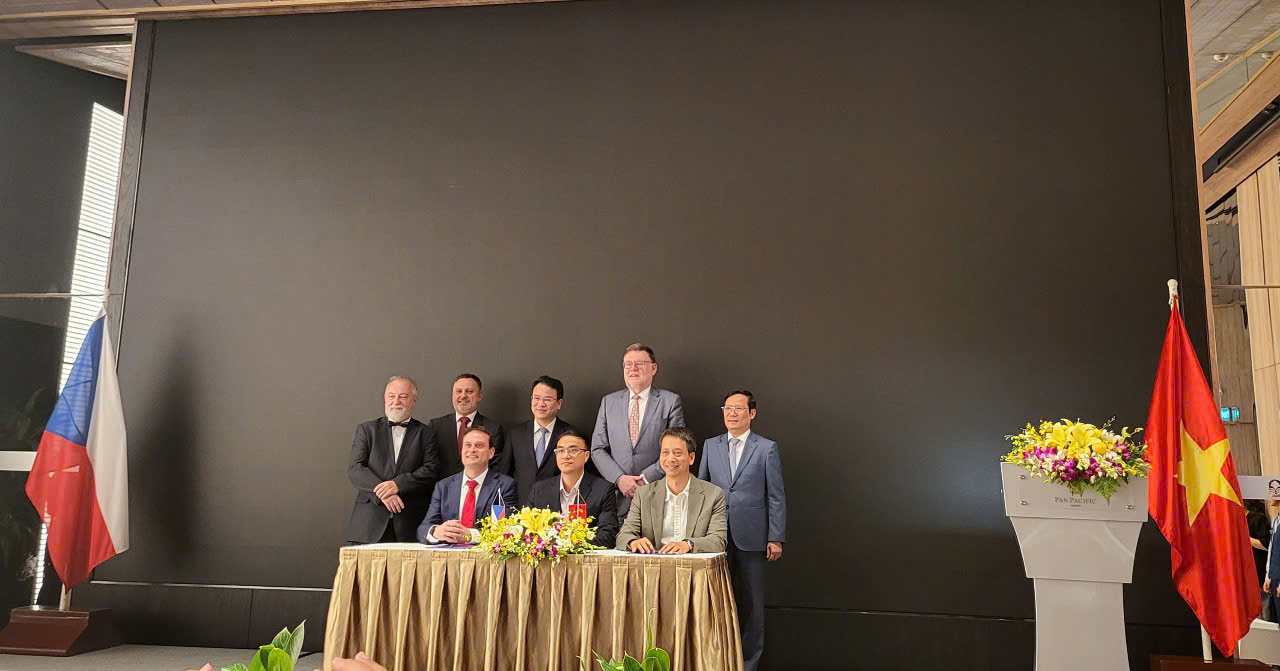 Phát triển sản phẩm bảo mật phân biệt link lừa đảo qua tin nhắn- Ảnh 1. Phát triển sản phẩm bảo mật phân biệt link lừa đảo qua tin nhắn- Ảnh 1.