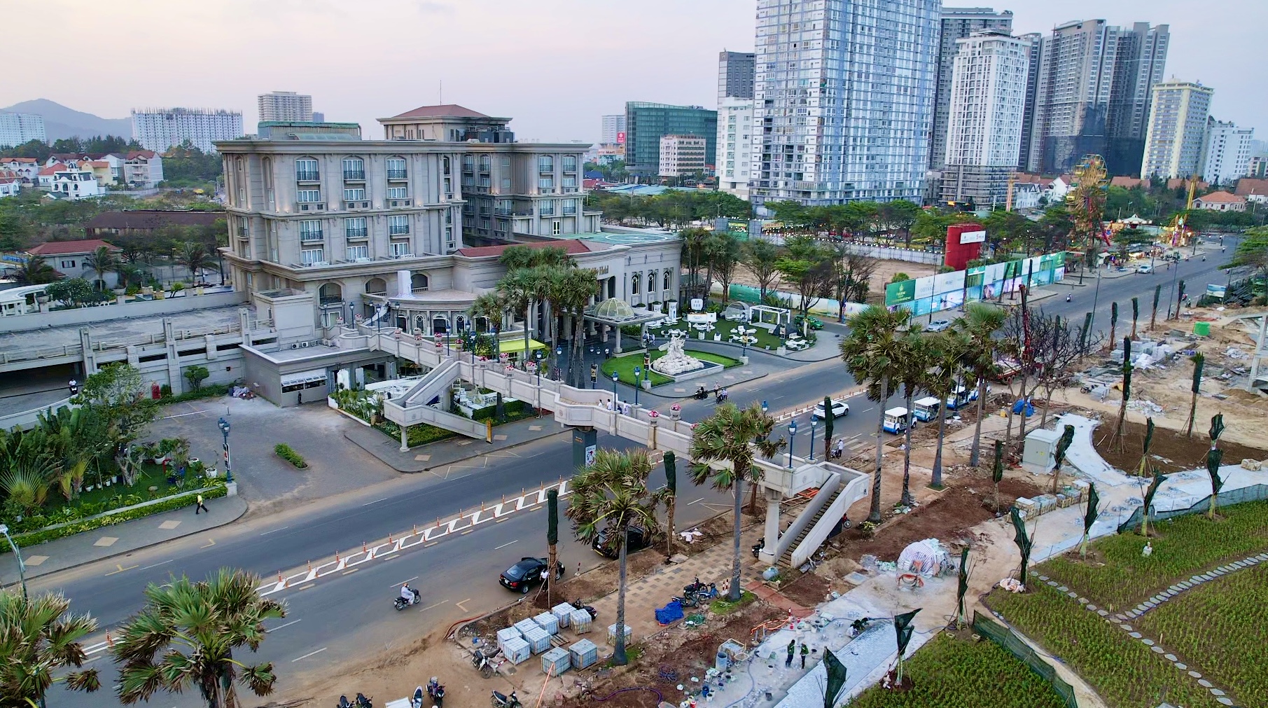 Vũng T&agrave;u đua nước r&uacute;t ho&agrave;n thiện c&ocirc;ng vi&ecirc;n b&atilde;i biển kịp đ&oacute;n kh&aacute;ch dịp lễ 30/4- Ảnh 13.