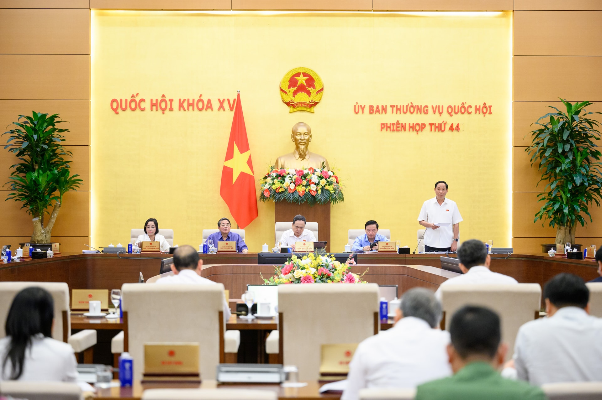 Cần ch&iacute;nh s&aacute;ch hỗ trợ c&aacute;n bộ chuyển đến trung t&acirc;m h&agrave;nh ch&iacute;nh mới- Ảnh 2.