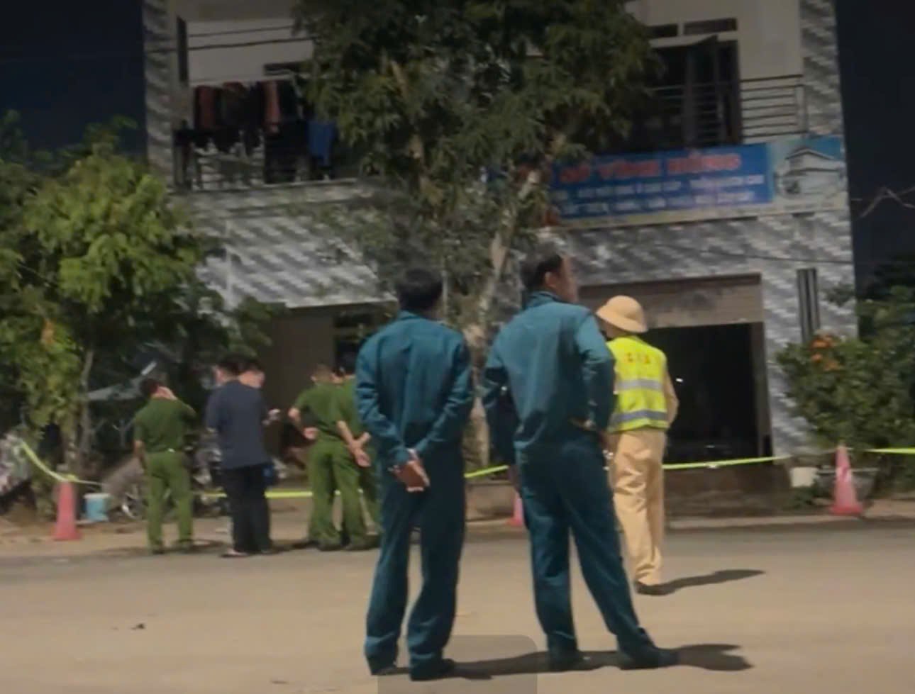 Ba người ở Ph&uacute; Thọ bị bỏng nặng sau tiếng nổ trong đ&ecirc;m- Ảnh 1.
