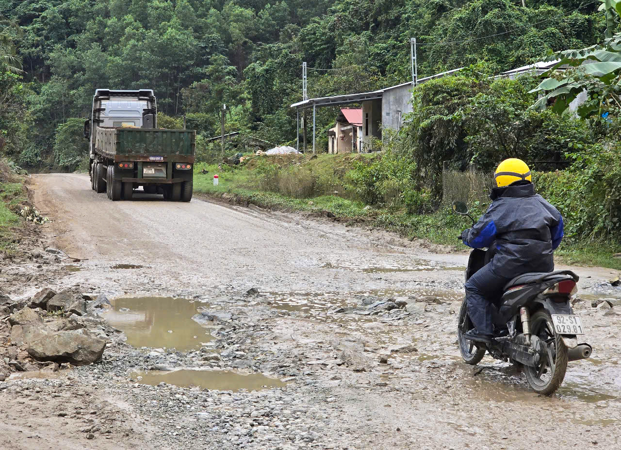 Quảng Nam: Chờ ng&acirc;n s&aacute;ch bố tr&iacute; hơn 4.500 tỷ đồng cải tạo QL14D- Ảnh 2.