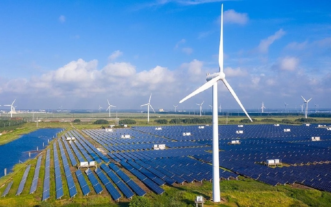 Nguy cơ bị kiện nếu hồi tố gi&aacute; FIT, Bộ C&ocirc;ng thương y&ecirc;u cầu EVN chịu tr&aacute;ch nhiệm to&agrave;n diện