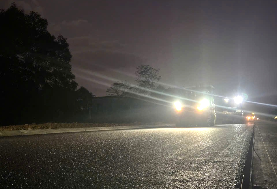 Vẫn vướng mặt bằng, c&aacute;c dự &aacute;n giao th&ocirc;ng kết nối Khu kinh tế Vũng &Aacute;ng c&oacute; về đ&iacute;ch đ&uacute;ng hẹn?- Ảnh 3.