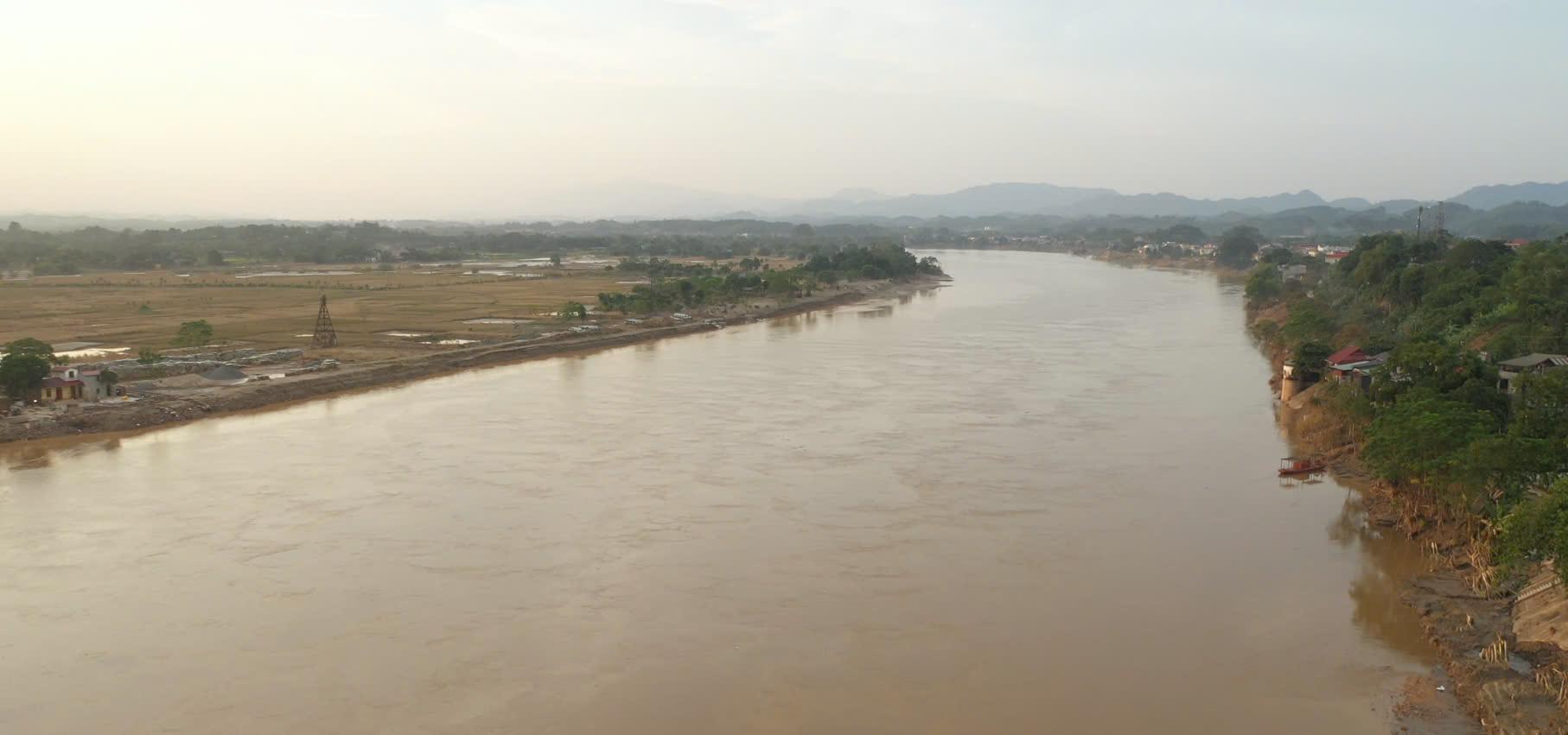 Dự án kè sông Hồng ở Yên Bái hiện ra sao?- Ảnh 3. Dự án kè sông Hồng ở Yên Bái hiện ra sao?- Ảnh 3.