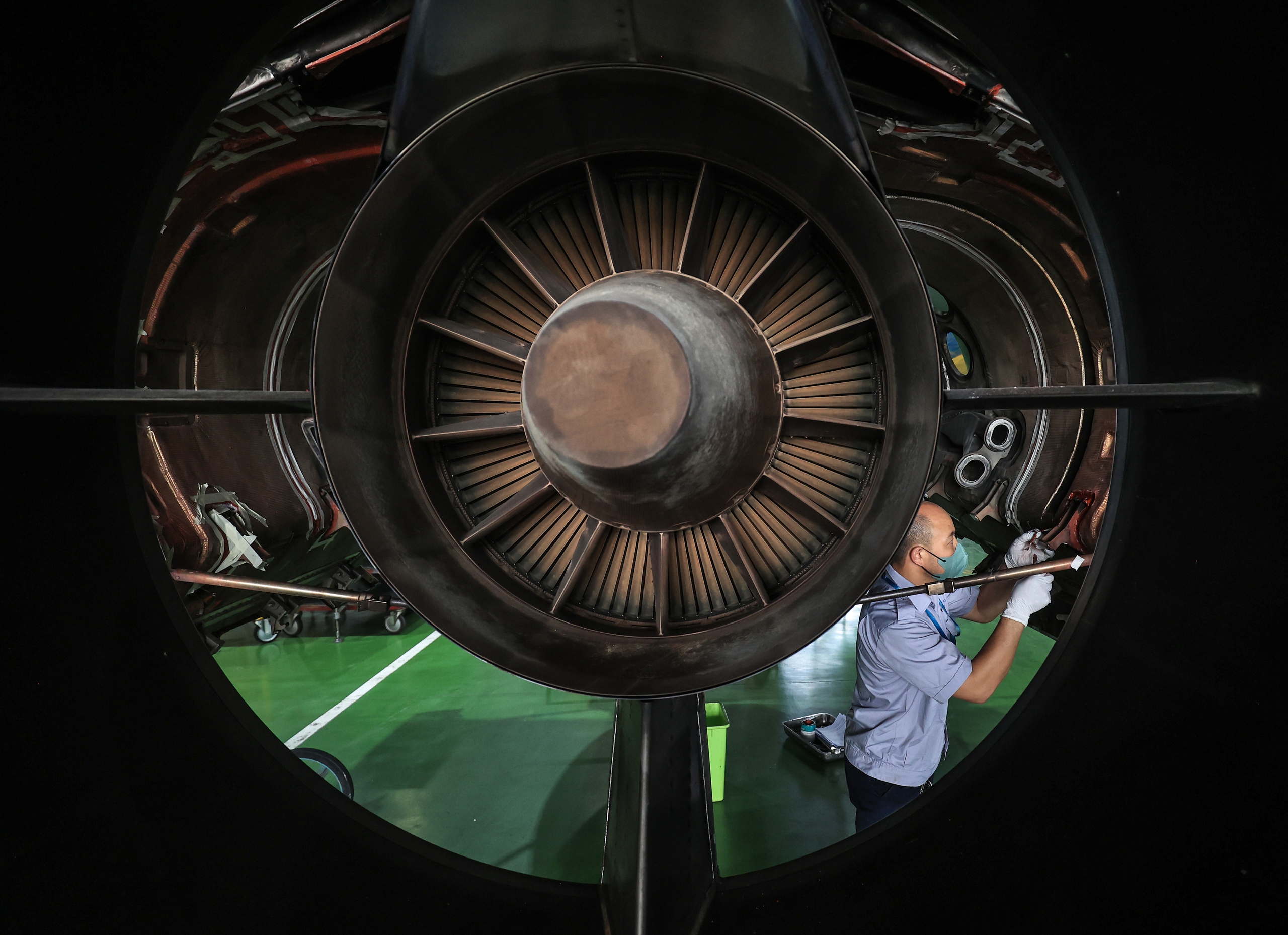 Cận cảnh xưởng chăm s&oacute;c d&agrave;n "chim sắt" tại Nội B&agrave;i- Ảnh 8.