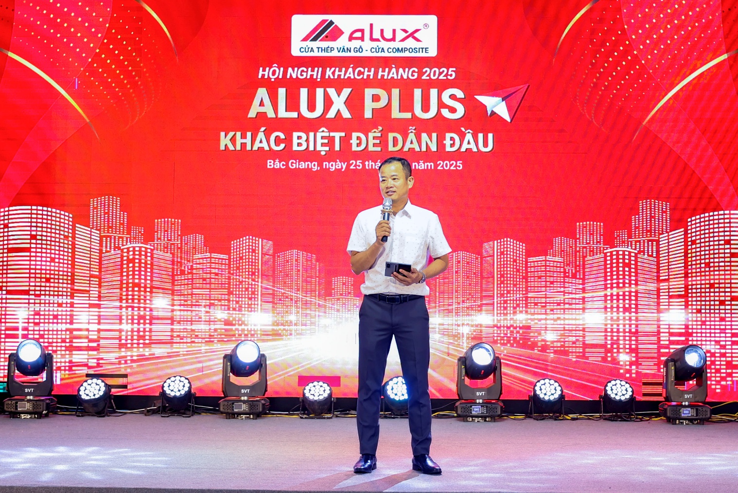 C:\Users\Ngocpb\Desktop\ảnh sự kiện\Baoxaydung\A2. &Ocirc;ng Trần Văn Quang.jpg