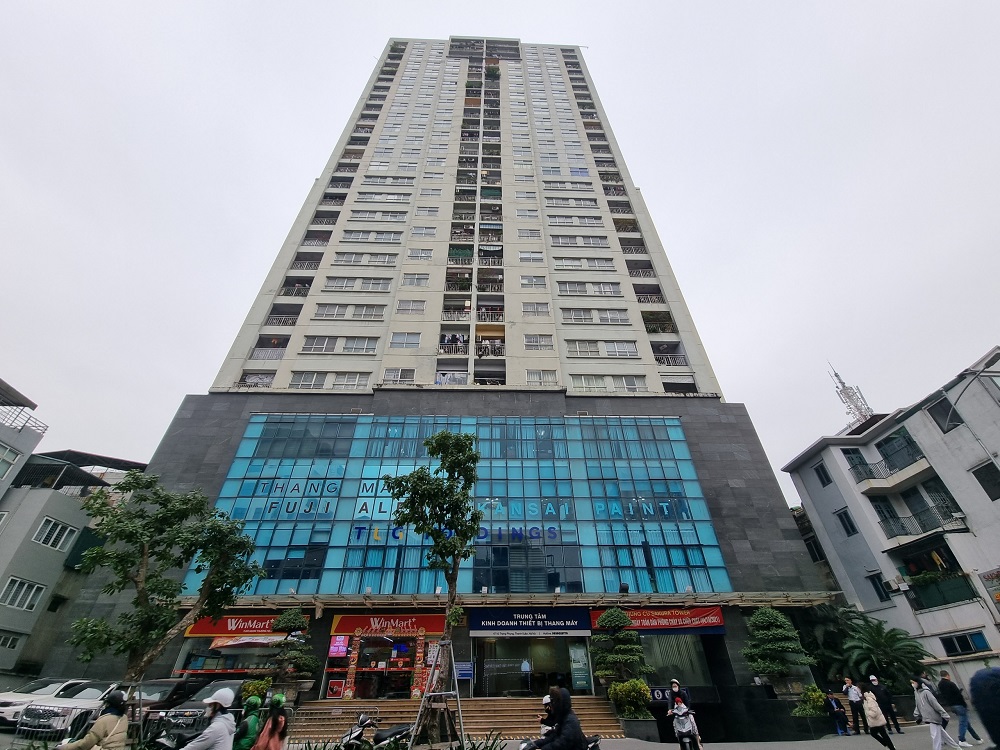 Chung cư x&acirc;y vượt tầng "bức tử" giao th&ocirc;ng, cư d&acirc;n chịu trận- Ảnh 3.