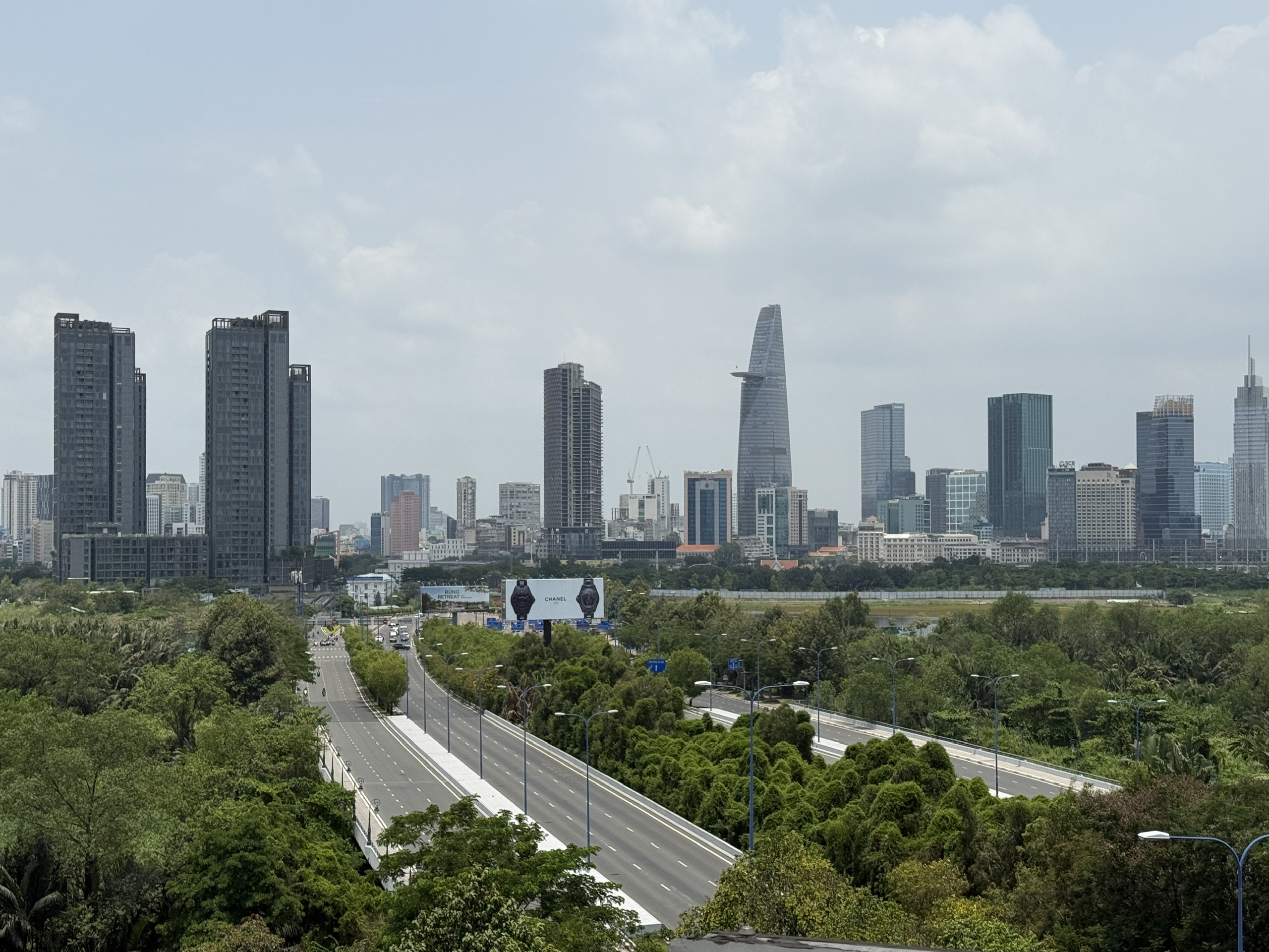 TP.HCM công bố 50 công trình xây dựng tiêu biểu chào mừng dịp 30/4- Ảnh 1. TP.HCM công bố 50 công trình xây dựng tiêu biểu chào mừng dịp 30/4- Ảnh 1.