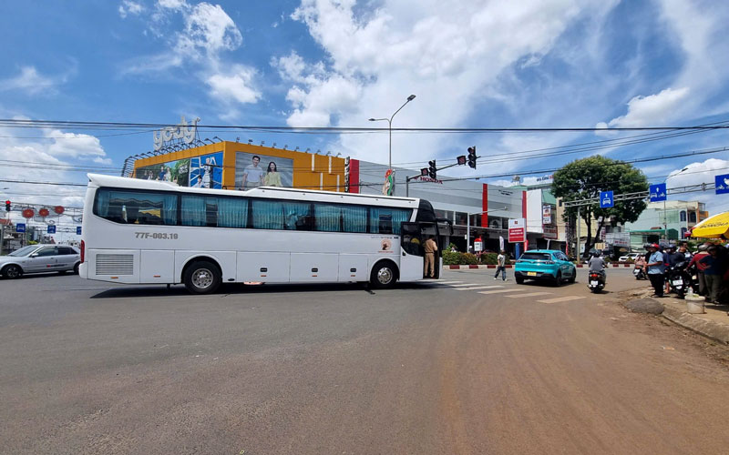 Hiện trường vụ tai nạn - Ảnh: Kh&aacute;nh Phong.