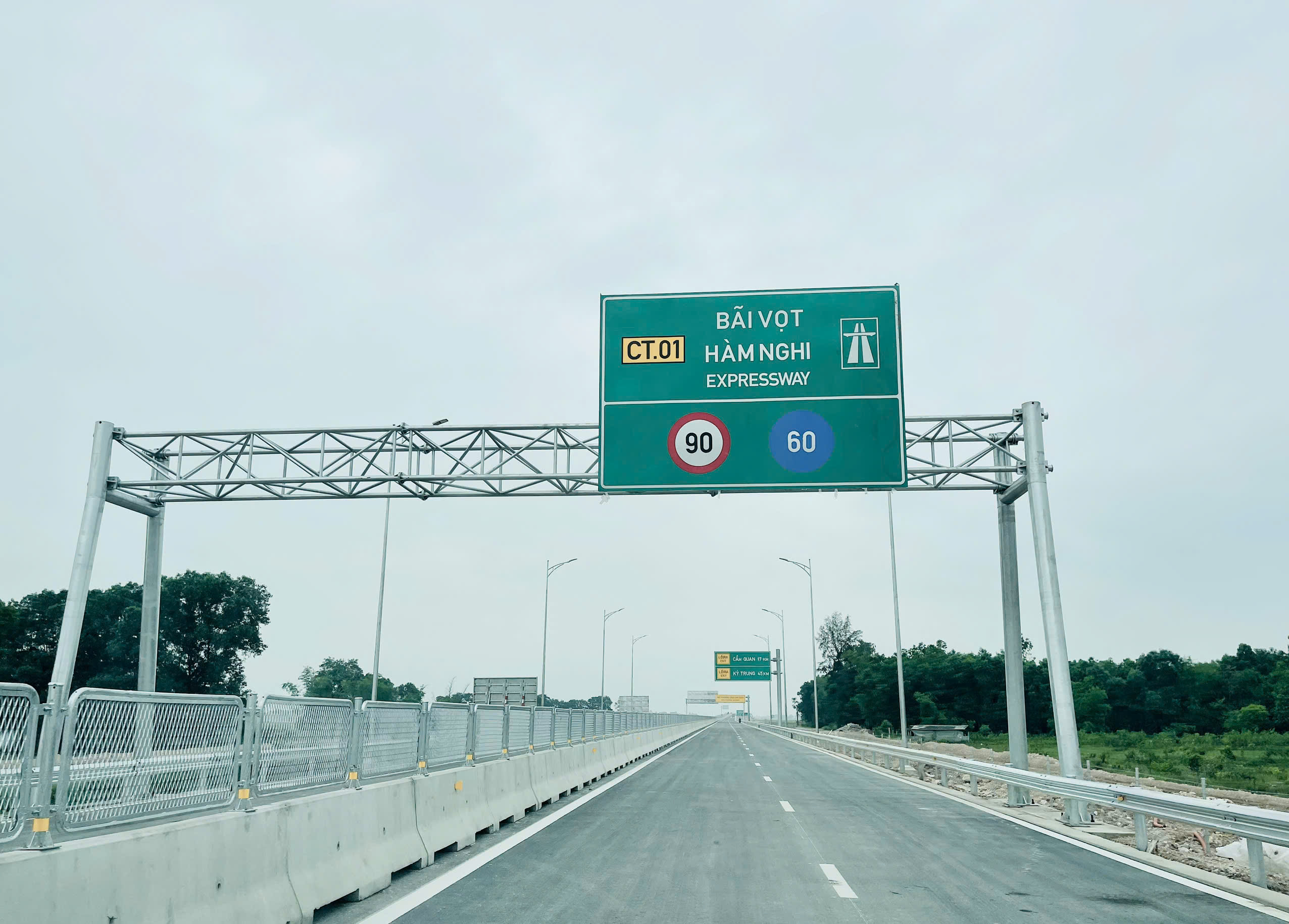 Th&ocirc;ng xe cao tốc qua H&agrave; Tĩnh từ 18h tối nay- Ảnh 2.