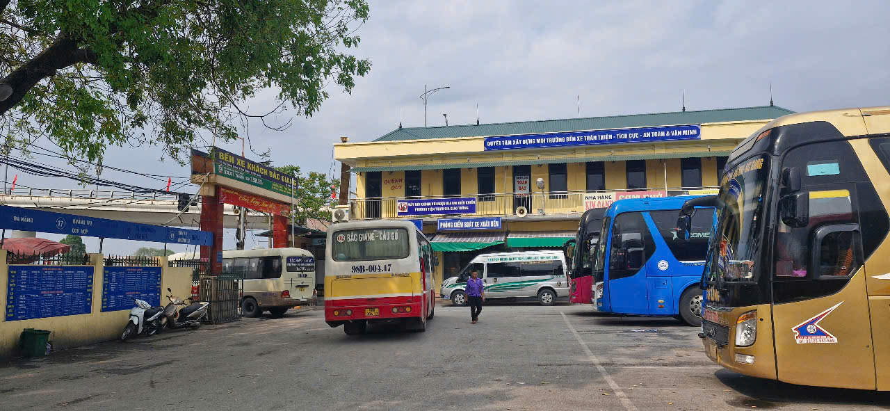Bắc Giang: Chủ động phương &aacute;n, bảo đảm ATGT dịp lễ 30/4 v&agrave; 1/5- Ảnh 1.