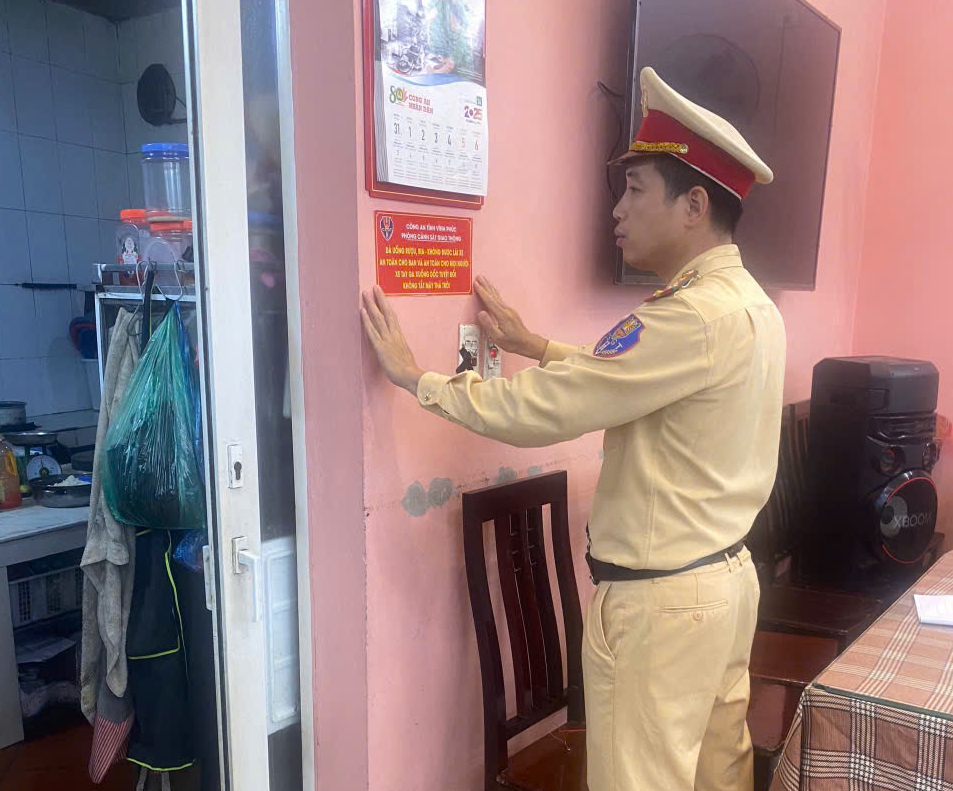 Tài xế ô tô cần lưu ý những gì khi đổ đèo Tam Đảo?- Ảnh 2. Tài xế ô tô cần lưu ý những gì khi đổ đèo Tam Đảo?- Ảnh 2.