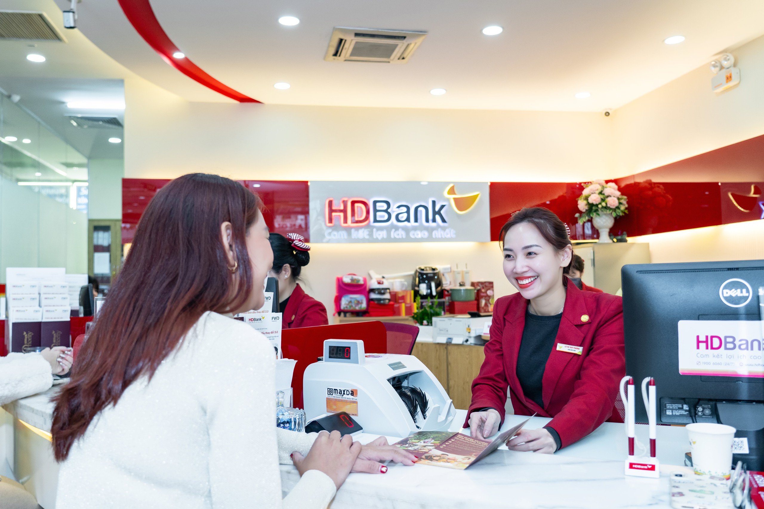Vay d&agrave;i, trả nhẹ - HDBank tiếp sức người trẻ an cư- Ảnh 1.