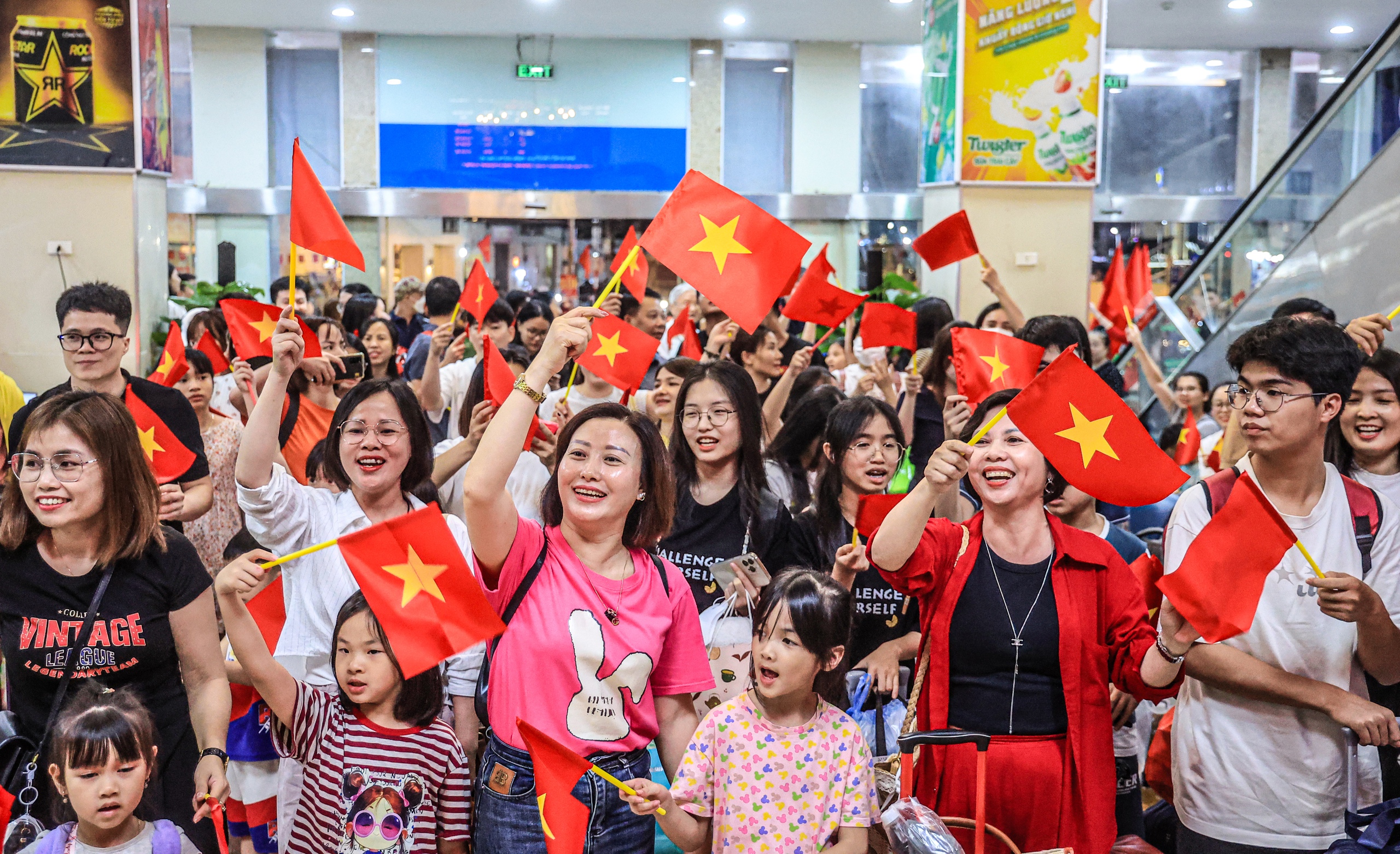 Chuyến t&agrave;u Thống nhất trọn niềm vui- Ảnh 2.