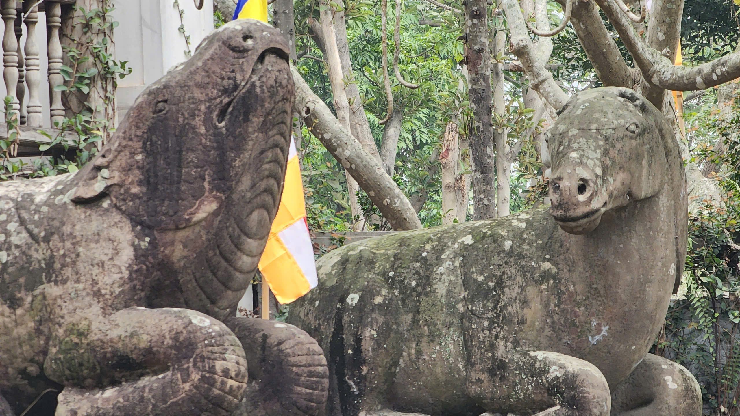 Chi&ecirc;m ngưỡng hai bảo vật quốc gia trong ng&ocirc;i ch&ugrave;a ngh&igrave;n năm ở Bắc Ninh- Ảnh 20.