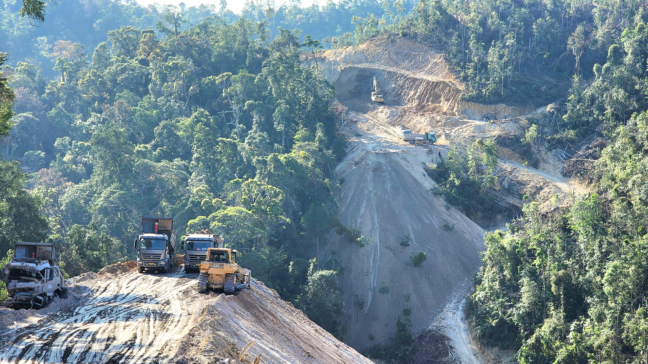 Bộ trưởng Trần Hồng Minh: R&otilde; tinh thần "vượt nắng thắng mưa", khoan hầm, nối cầu cao tốc- Ảnh 4.