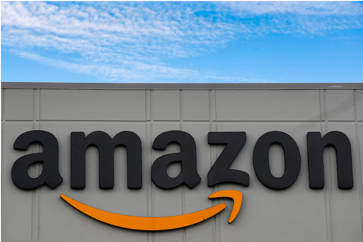 Người khổng lồ Amazon gia nhập cuộc đua giành quyền kiểm soát TikTok trước hạn chót- Ảnh 1. Người khổng lồ Amazon gia nhập cuộc đua giành quyền kiểm soát TikTok trước hạn chót- Ảnh 1.
