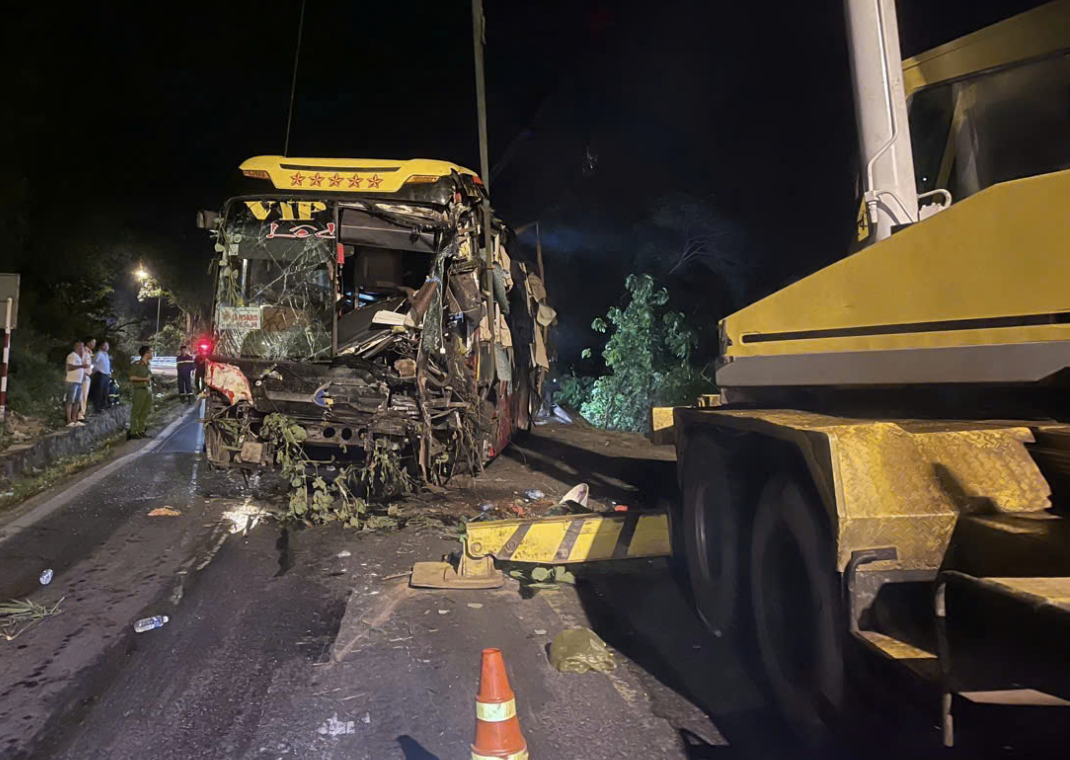 Ngăn tai nạn xe kh&aacute;ch khi đổ đ&egrave;o- Ảnh 2.