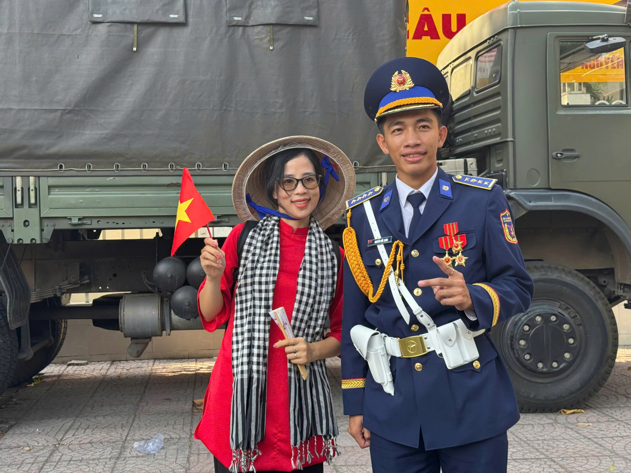 Những hình ảnh ấn tượng tại Lễ kỷ niệm 50 năm Giải phóng miền Nam, thống nhất đất nước- Ảnh 24. Những hình ảnh ấn tượng tại Lễ kỷ niệm 50 năm Giải phóng miền Nam, thống nhất đất nước- Ảnh 24.