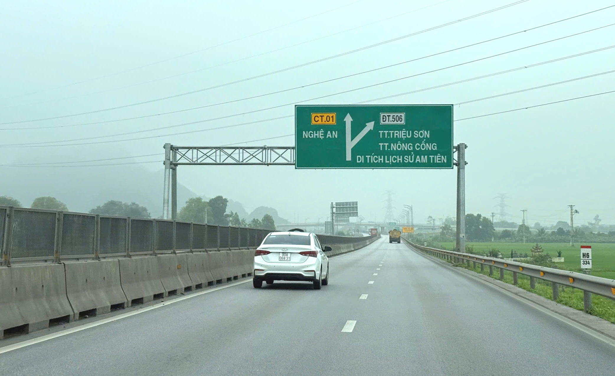 7 nút giao cao tốc ở Thanh Hoá giúp người dân thuận tiện đến nhiều điểm du lịch nổi tiếng- Ảnh 3. 7 nút giao cao tốc ở Thanh Hoá giúp người dân thuận tiện đến nhiều điểm du lịch nổi tiếng- Ảnh 3.