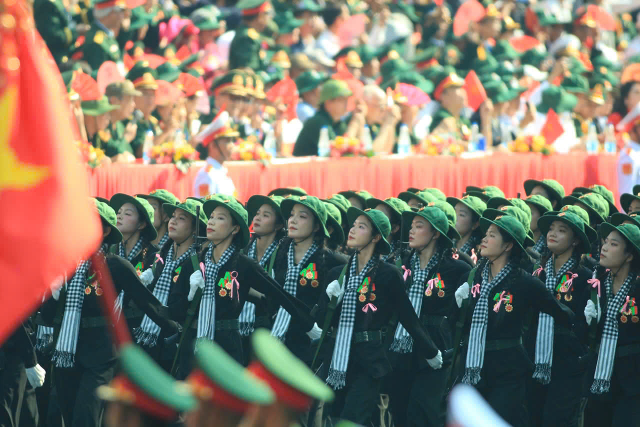 Những hình ảnh ấn tượng tại Lễ kỷ niệm 50 năm Giải phóng miền Nam, thống nhất đất nước- Ảnh 19. Những hình ảnh ấn tượng tại Lễ kỷ niệm 50 năm Giải phóng miền Nam, thống nhất đất nước- Ảnh 19.