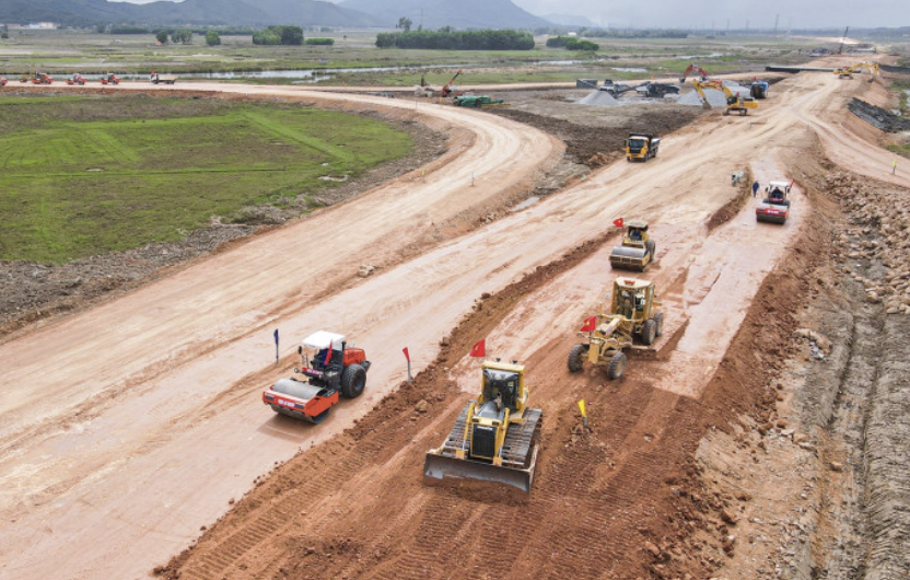 Bộ Xây dựng chỉ đạo "nóng" về đảm bảo giao thông dịp lễ Giỗ Tổ Hùng Vương và 30/4, 1/5- Ảnh 2. Bộ Xây dựng chỉ đạo "nóng" về đảm bảo giao thông dịp lễ Giỗ Tổ Hùng Vương và 30/4, 1/5- Ảnh 2.