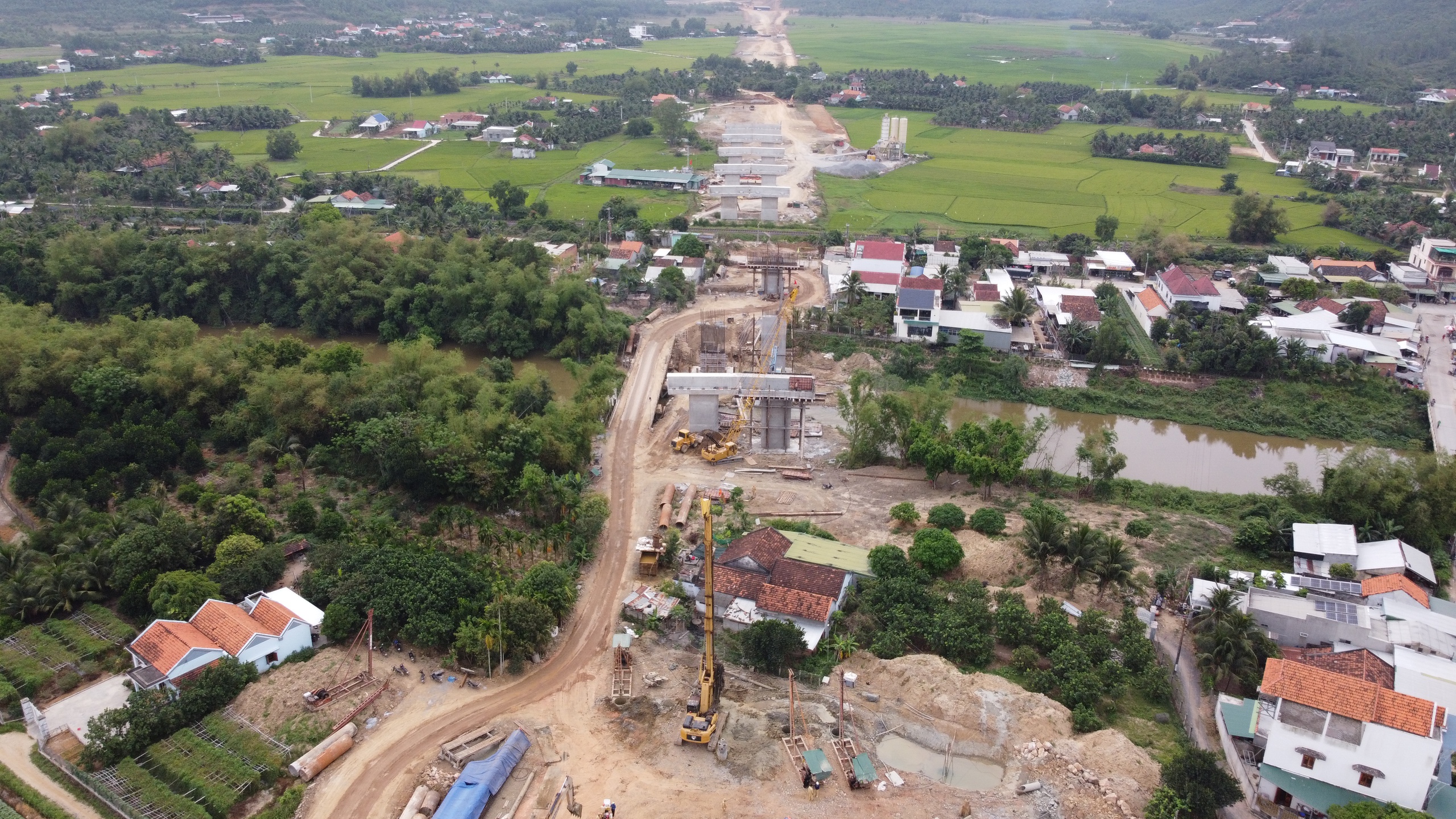 Rốt r&aacute;o gỡ vướng mặt bằng cao tốc Kh&aacute;nh H&ograve;a - Bu&ocirc;n Ma Thuột- Ảnh 1.