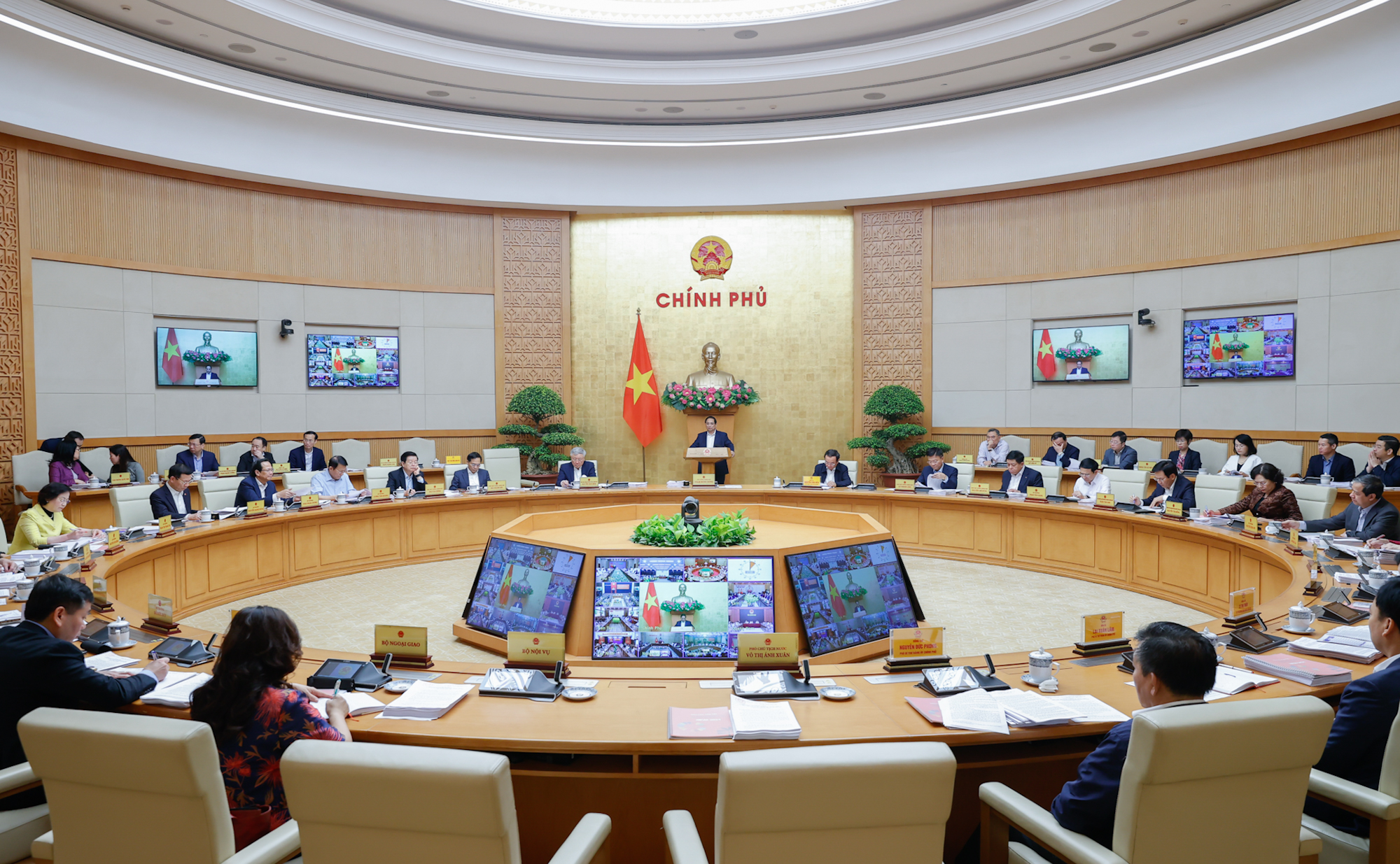 Chuẩn bị kh&aacute;nh th&agrave;nh, khởi c&ocirc;ng 50 c&ocirc;ng tr&igrave;nh lớn dịp 30/4 tr&ecirc;n cả 3 miền - Ảnh 3.