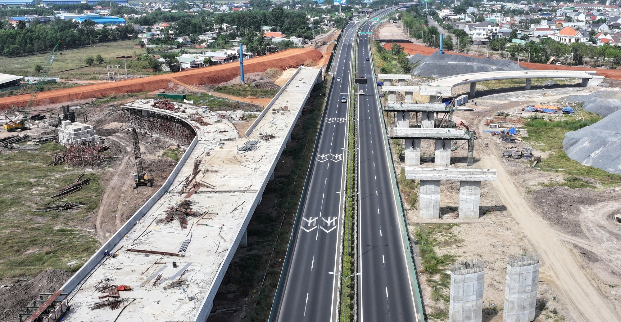 Đổ mồ h&ocirc;i mở đường v&agrave;o si&ecirc;u s&acirc;n bay Long Th&agrave;nh- Ảnh 12.