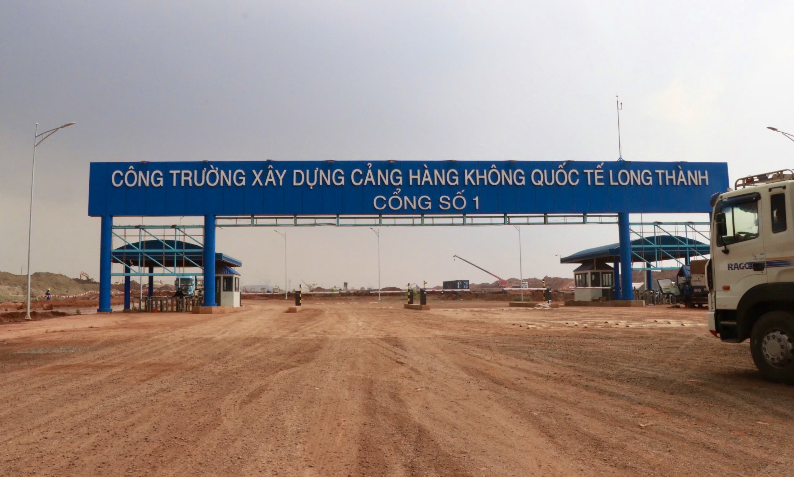 Đổ mồ h&ocirc;i mở đường v&agrave;o si&ecirc;u s&acirc;n bay Long Th&agrave;nh- Ảnh 10.