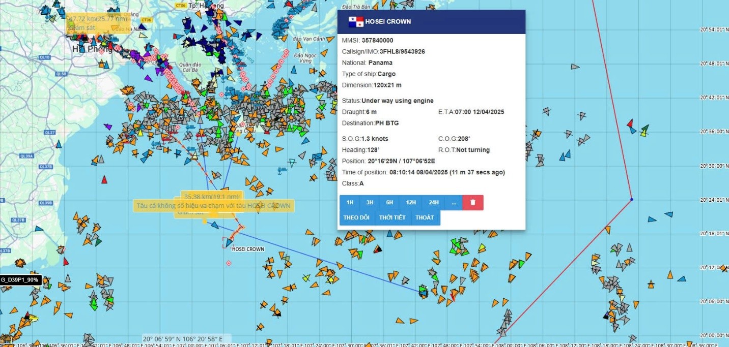 Tàu cứu nạn hàng hải cứu 8 thuyền viên trong tàu cá bị đâm chìm tại Hải Phòng- Ảnh 3. Tàu cứu nạn hàng hải cứu 8 thuyền viên trong tàu cá bị đâm chìm tại Hải Phòng- Ảnh 3.