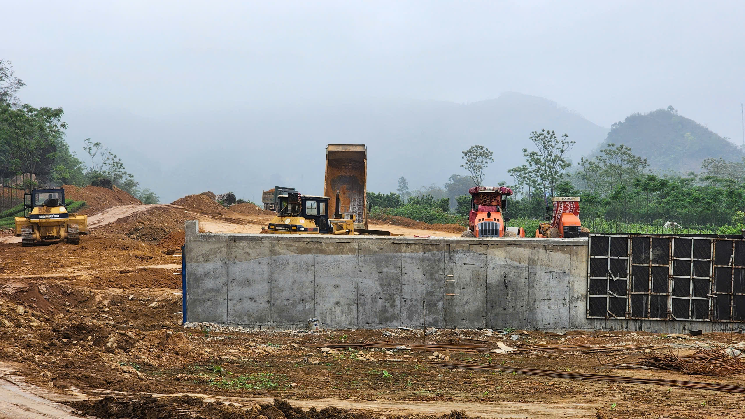 Cao tốc Hòa Bình - Mộc Châu hiện thi công ra sao?- Ảnh 22. Cao tốc Hòa Bình - Mộc Châu hiện thi công ra sao?- Ảnh 22.