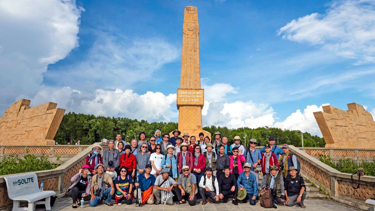 Về C&agrave; Mau gh&eacute; thăm biểu tượng điểm cuối đường Hồ Ch&iacute; Minh- Ảnh 10.