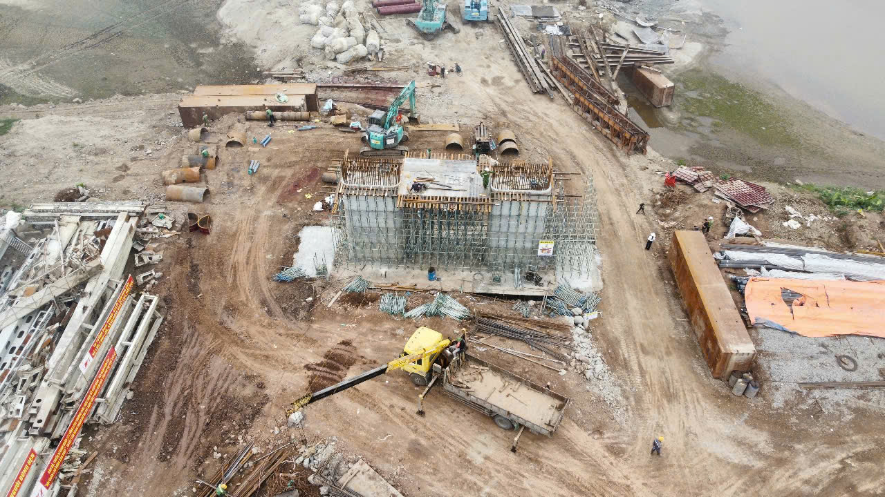 Tiến độ cầu Phong Ch&acirc;u ở Ph&uacute; Thọ hiện ra sao?- Ảnh 2.