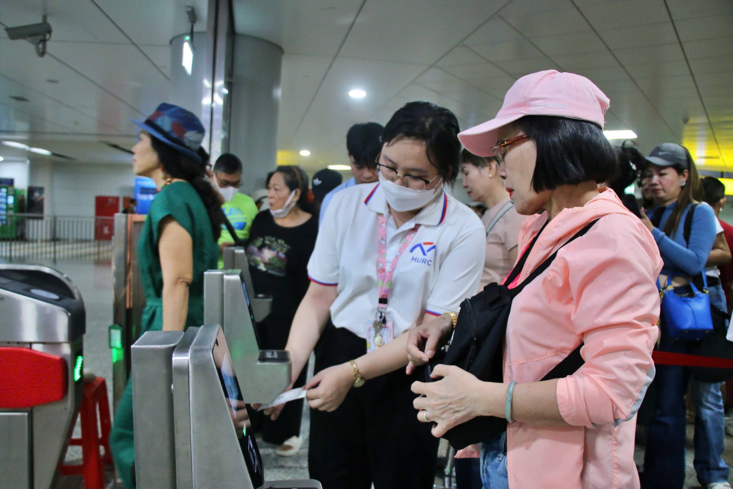 TP.HCM sẵn s&agrave;ng tổ chức hội nghị quốc tế về mạng lưới đường sắt đ&ocirc; thị- Ảnh 1.