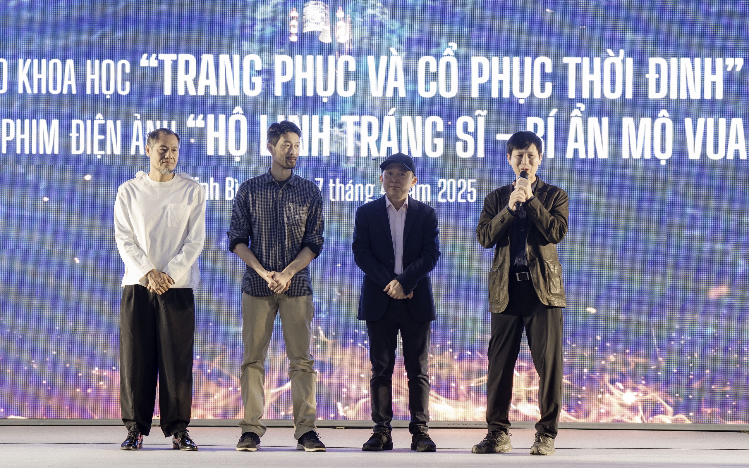 Johnny Tr&iacute; Nguyễn t&igrave;m diễn vi&ecirc;n phim huyền sử "Hộ Linh tr&aacute;ng sĩ: B&iacute; ẩn mộ vua Đinh"- Ảnh 4.