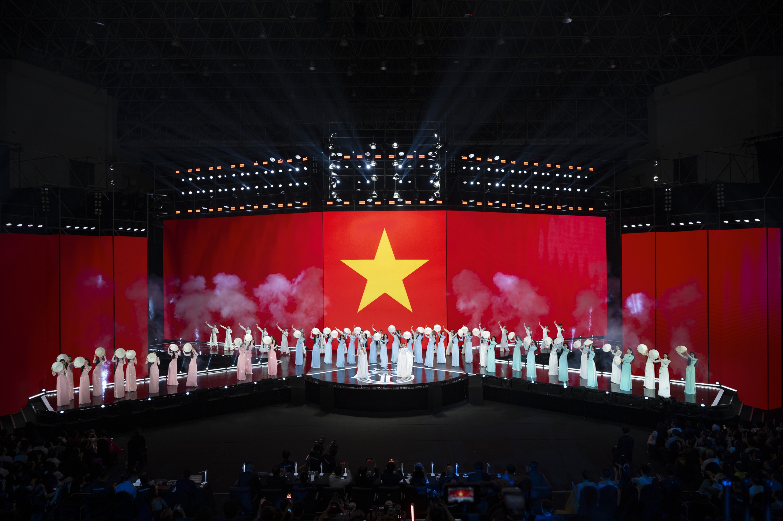 Top 25 th&iacute; sinh xuất sắc lọt Chung kết to&agrave;n quốc Hoa hậu Việt Nam 2024- Ảnh 1.