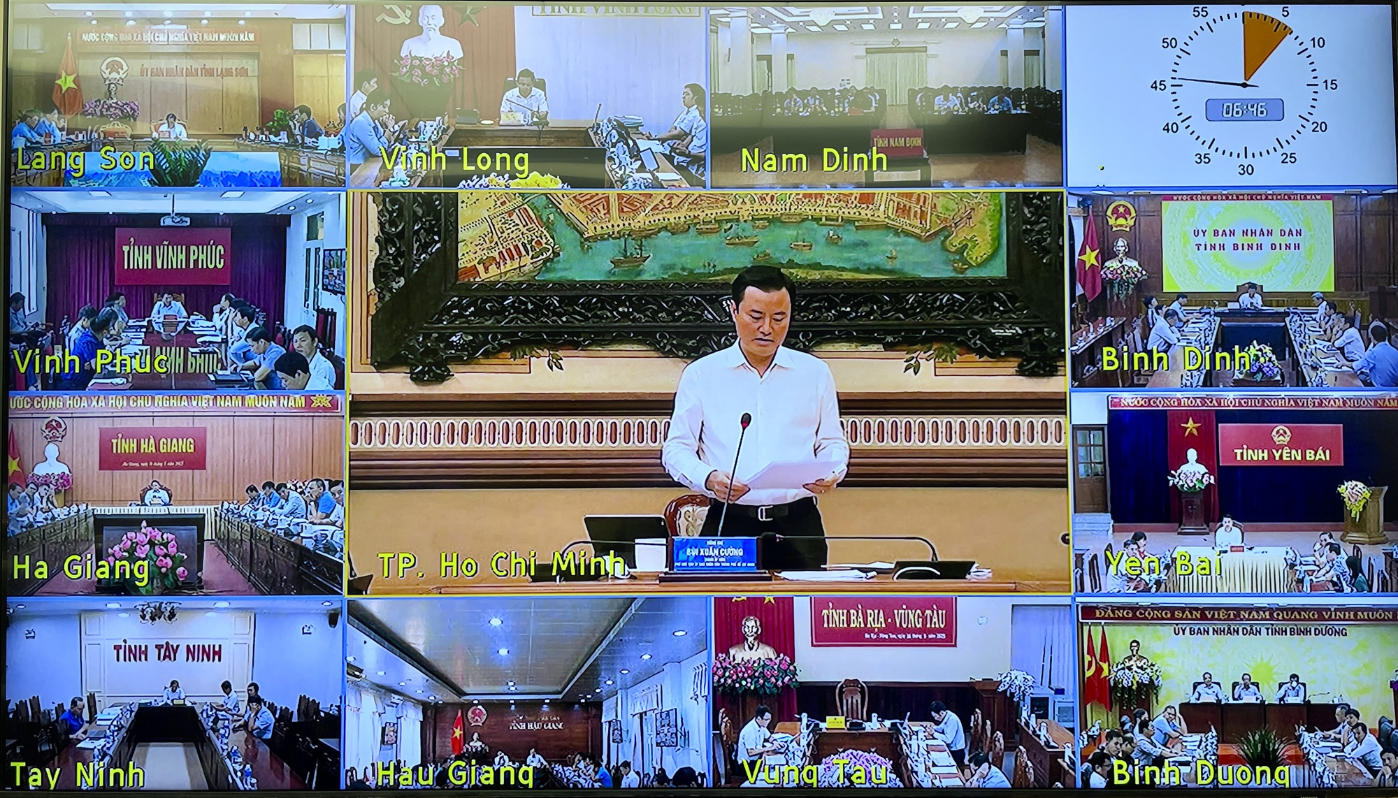 Thủ tướng: Bảo đảm mục ti&ecirc;u, tiến độ thực hiện c&aacute;c dự &aacute;n trọng điểm giao th&ocirc;ng vận tải- Ảnh 3.