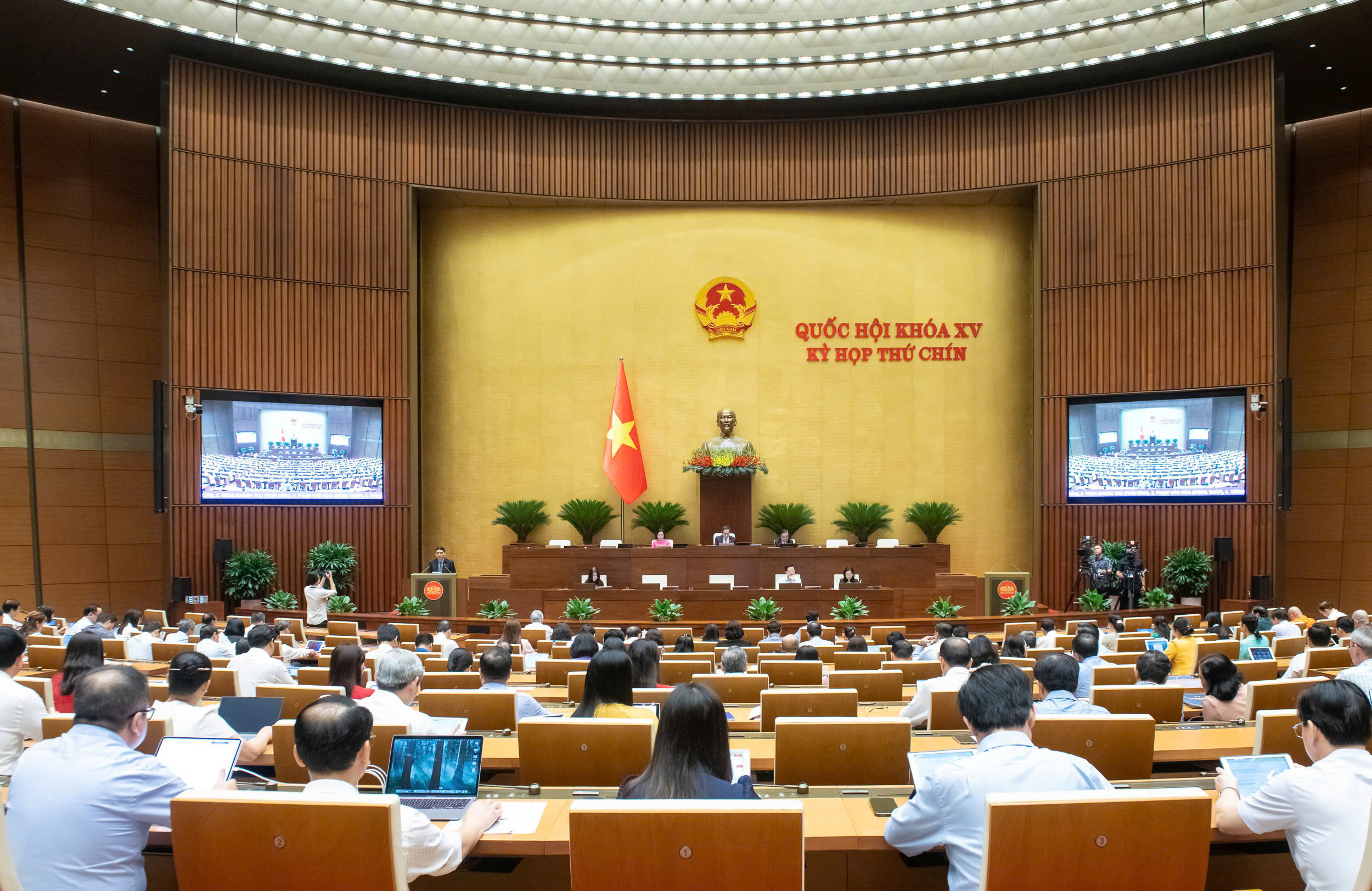 Siết trách nhiệm người có ảnh hưởng, ngăn quảng cáo sai sự thật- Ảnh 2. Siết trách nhiệm người có ảnh hưởng, ngăn quảng cáo sai sự thật- Ảnh 2.