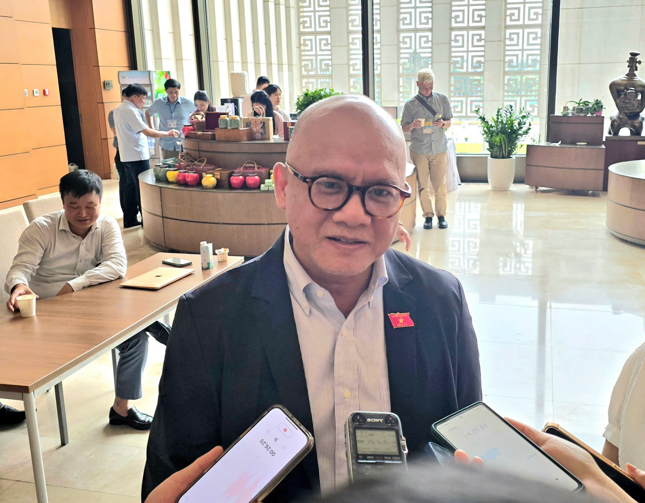 Giảm nỗi lo tỷ lệ "chọi&rdquo; trường c&ocirc;ng lập khi miễn học ph&iacute;, c&aacute;ch n&agrave;o?- Ảnh 2.