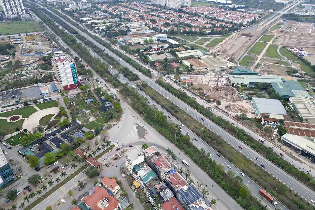 H&agrave; Nội: Tổ chức lại giao th&ocirc;ng Đại lộ Thăng Long, người d&acirc;n đi lại thế n&agrave;o?- Ảnh 1.