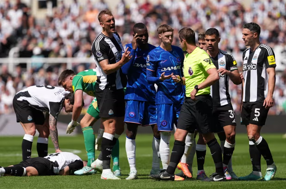 Gục ng&atilde; trước Newcastle, Chelsea nguy cơ rơi khỏi Top 5- Ảnh 2.