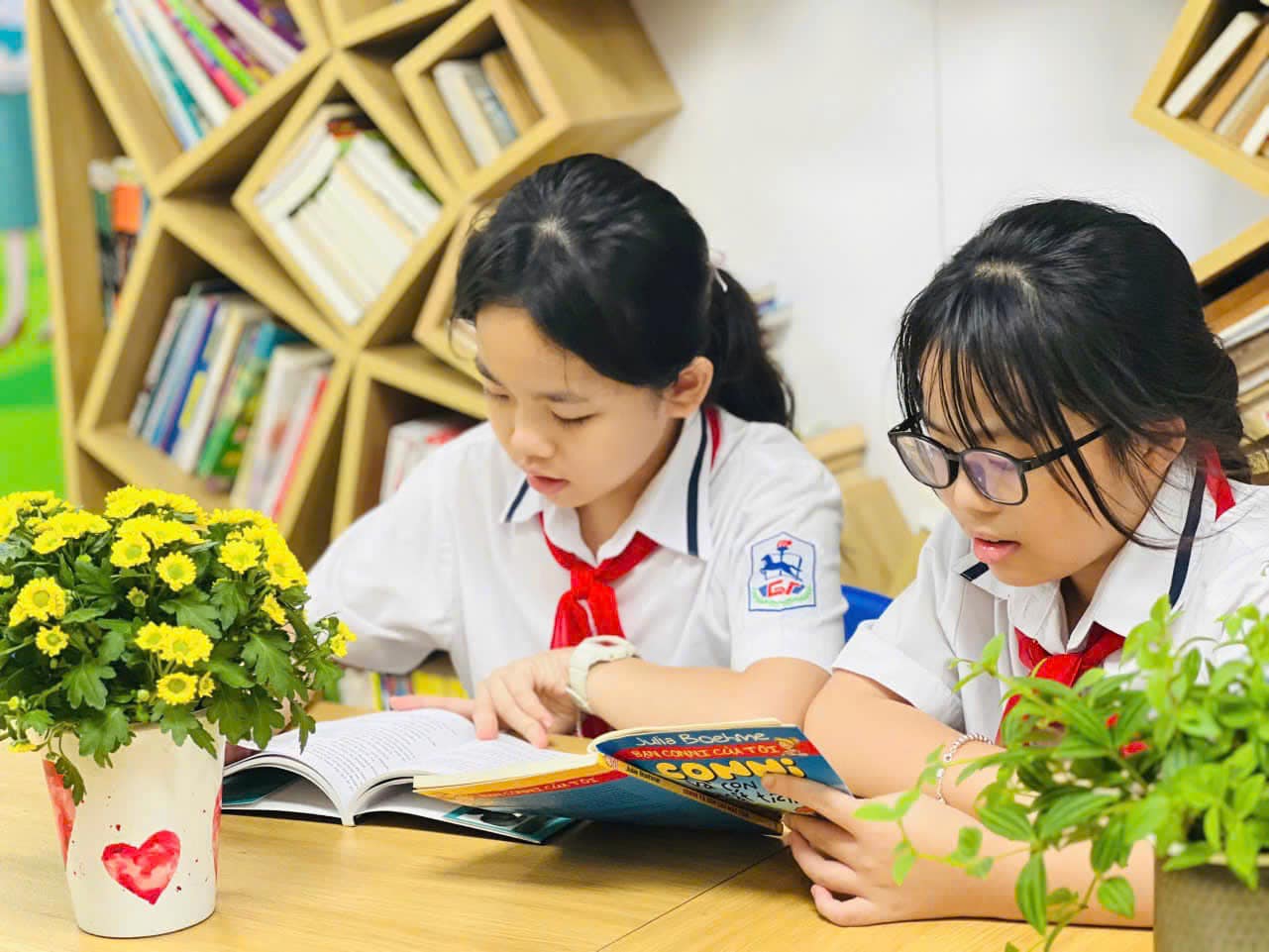 Mở rộng đối tượng miễn, hỗ trợ học ph&iacute; theo Luật Gi&aacute;o dục- Ảnh 1.