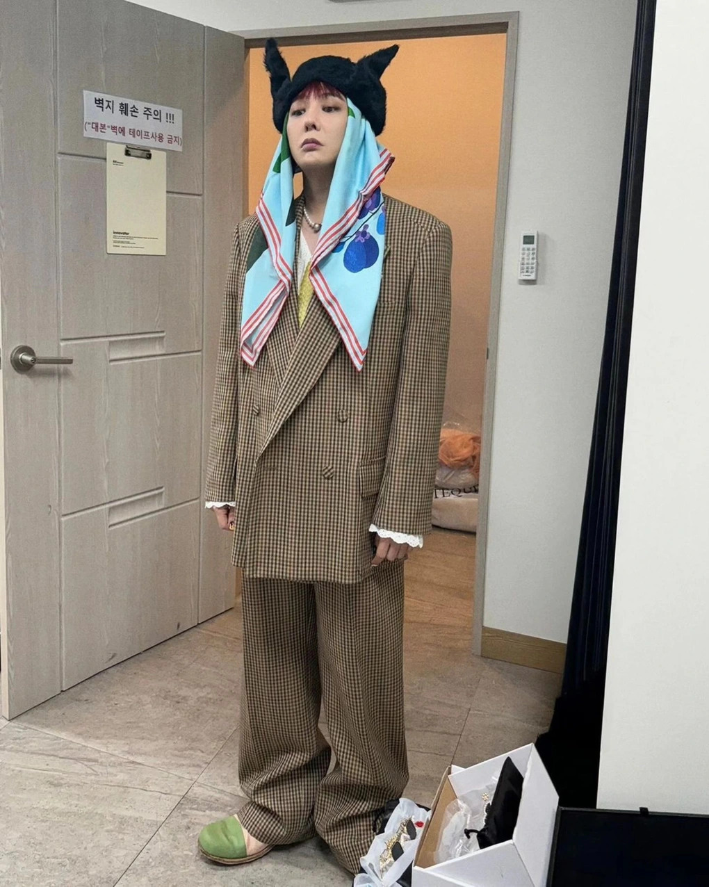 Giải mã sức hút của "ông hoàng Kpop" G-Dragon- Ảnh 7. Giải mã sức hút của "ông hoàng Kpop" G-Dragon- Ảnh 7.