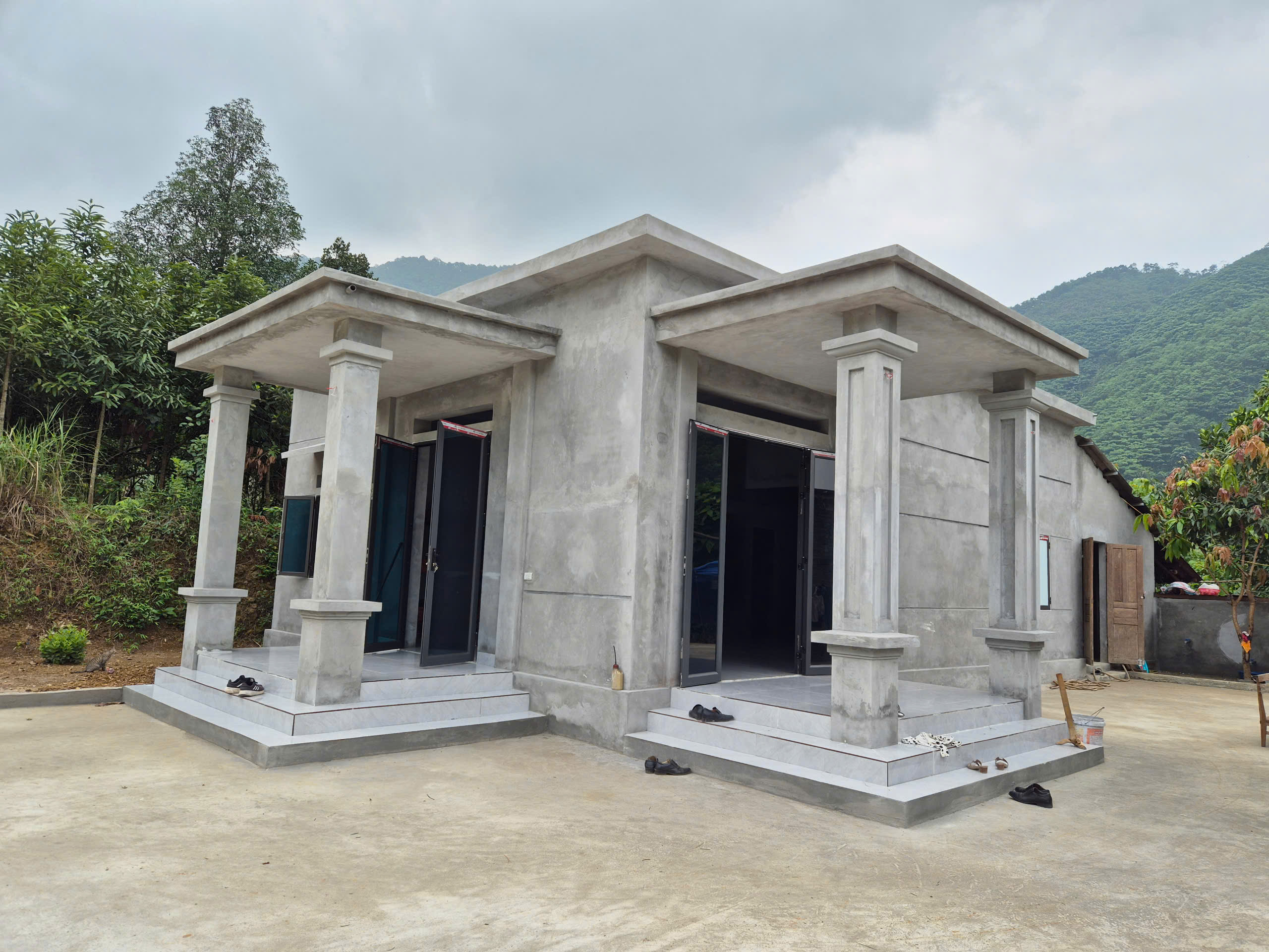 Thanh Sơn: X&oacute;a nh&agrave; tạm, dột n&aacute;t để kh&ocirc;ng ai bị bỏ lại ph&iacute;a sau- Ảnh 4.