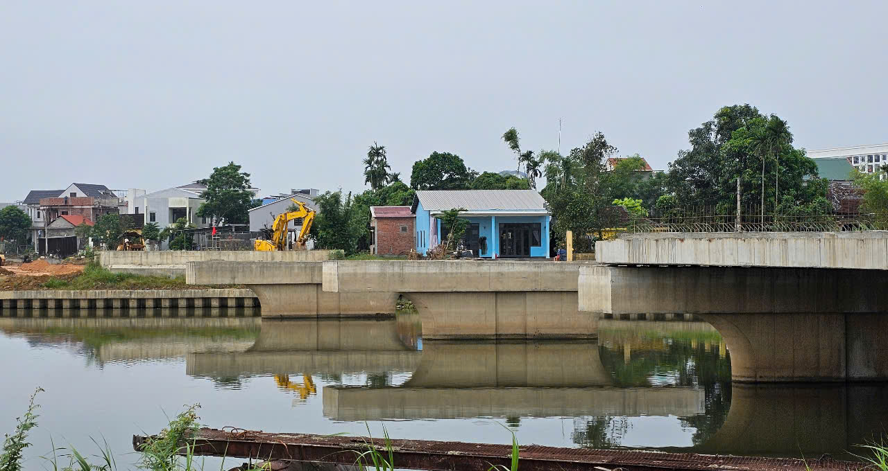 Huế: Gỡ vướng mặt bằng, đẩy nhanh tiến độ ho&agrave;n thiện cầu Vỹ Dạ- Ảnh 11.