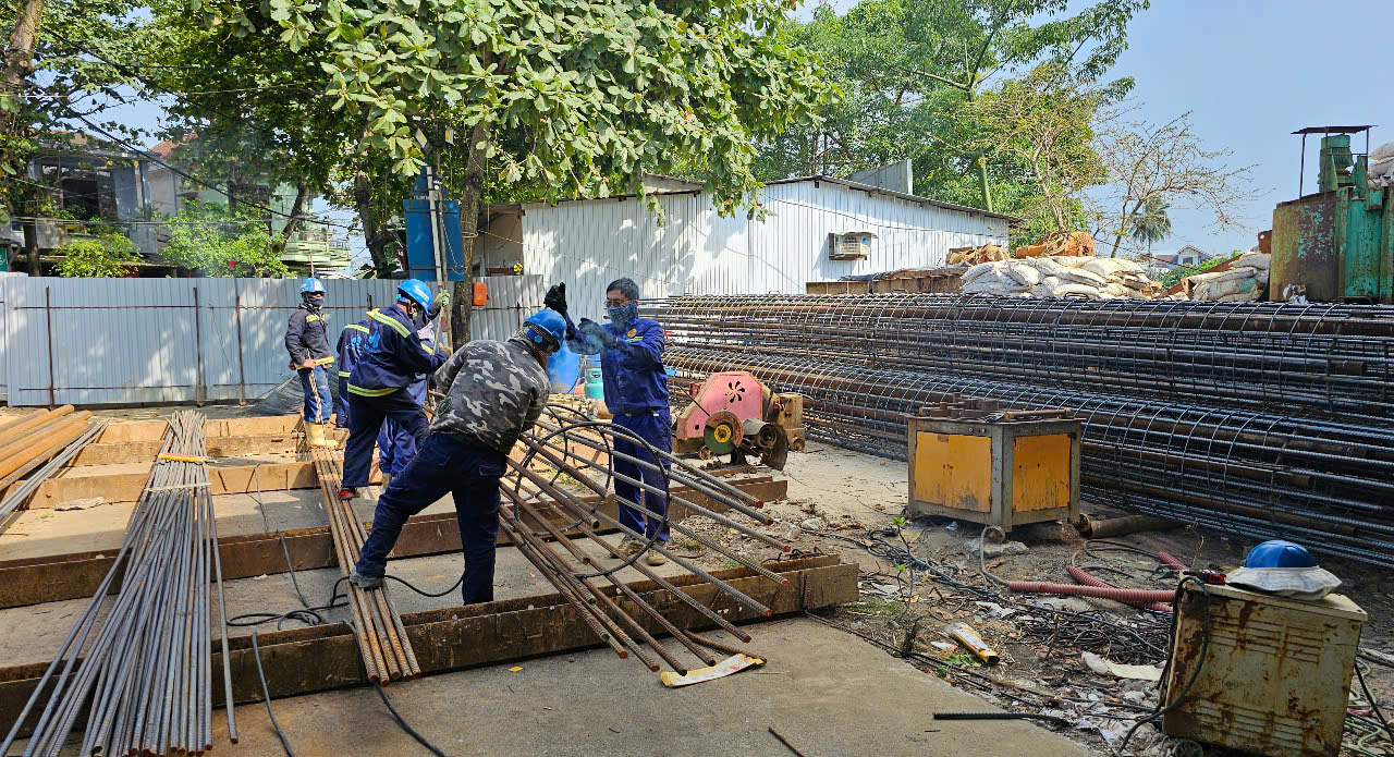 Huế: Gỡ vướng mặt bằng, đẩy nhanh tiến độ ho&agrave;n thiện cầu Vỹ Dạ- Ảnh 12.