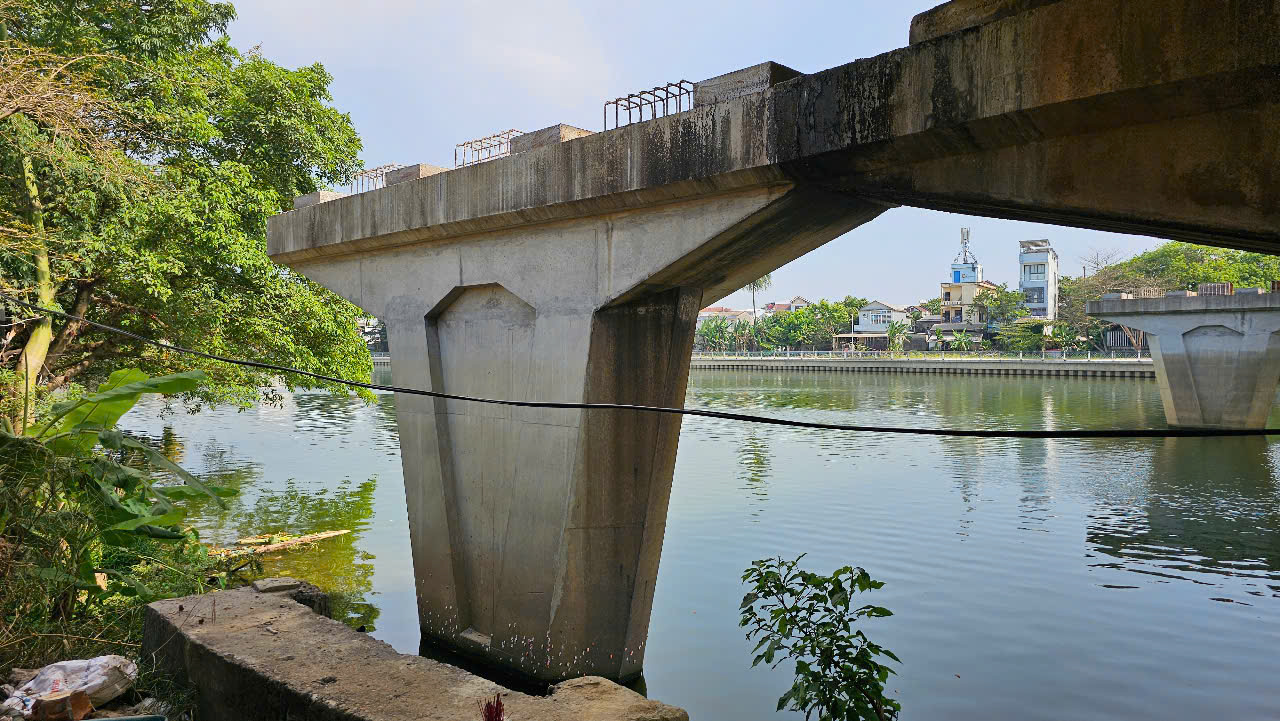 Huế: Gỡ vướng mặt bằng, đẩy nhanh tiến độ ho&agrave;n thiện cầu Vỹ Dạ- Ảnh 5.