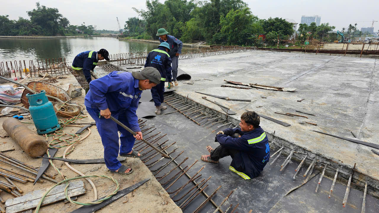 Huế: Gỡ vướng mặt bằng, đẩy nhanh tiến độ ho&agrave;n thiện cầu Vỹ Dạ- Ảnh 10.