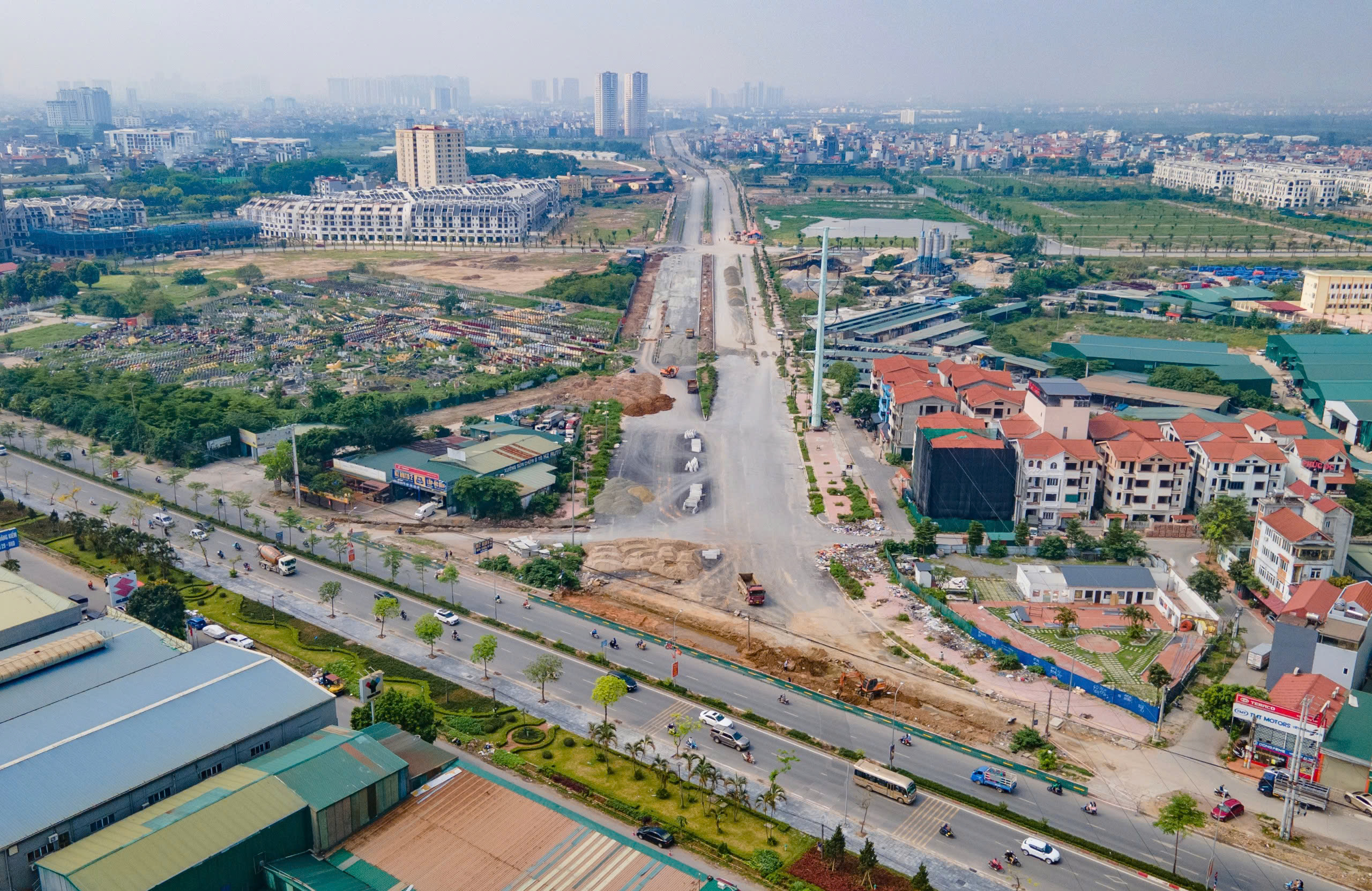 H&agrave; Nội: To&agrave;n cảnh thi c&ocirc;ng V&agrave;nh đai 3,5 đoạn qua huyện Ho&agrave;i Đức- Ảnh 2.